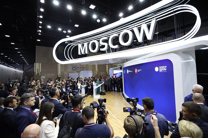 Почти 51,5 млрд рублей инвестиций и сотни новых рабочих мест. Каким был для Тульской области второй день ПМЭФ