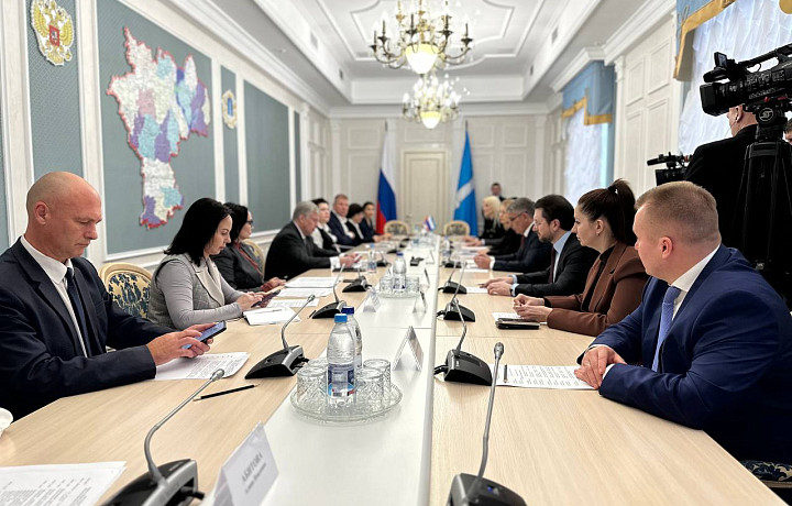 Тульский губернатор Миляев встретился с главой Ульяновской области