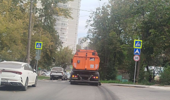 С тульских улиц за сутки вывезено 46 кубометров смета