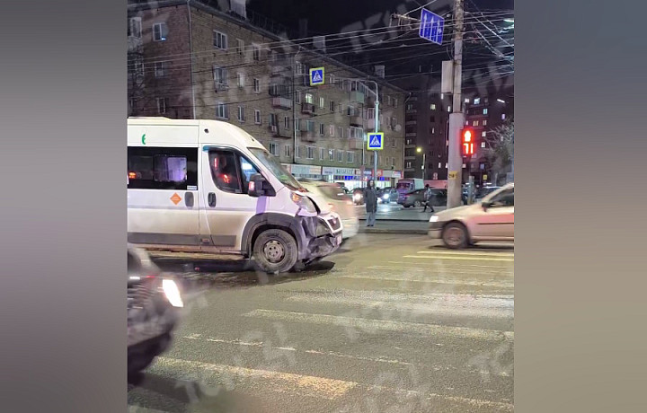 Стали известны подробности вечернего ДТП на Зеленстрое в Туле