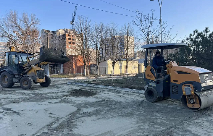 В Мариуполе идёт реконструкция сквера Победы по проекту тульских архитекторов