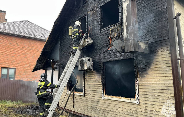 Ребенок погиб при пожаре на улице Михайловская в Туле