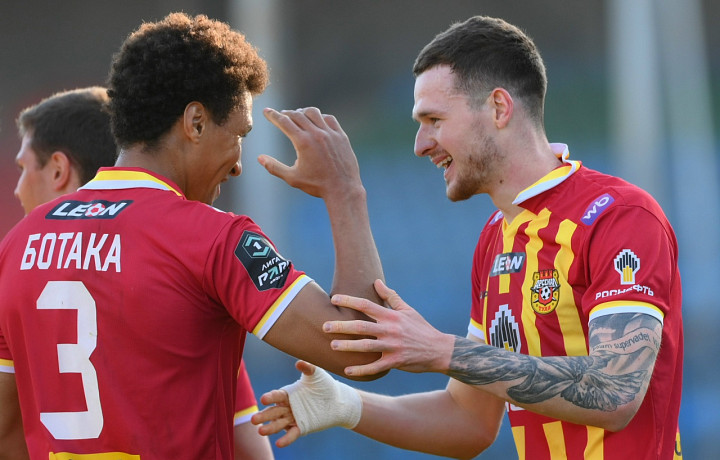 Тульский «Арсенал» забил третий мяч в ворота «Сокола»