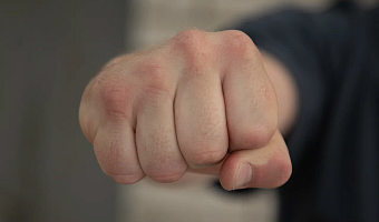 Щекинец заплатит штраф за избиение бывшей жены