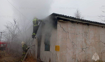 За сутки спасатели потушили пять пожаров в Тульской области