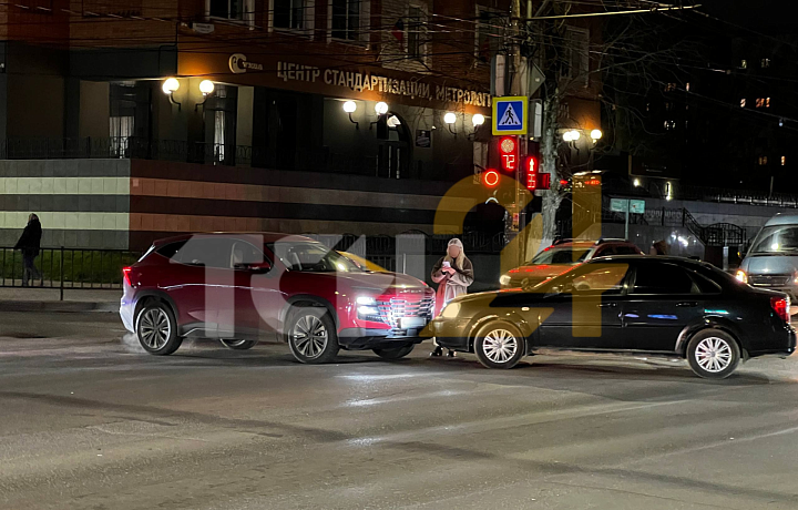 На перекрестке улиц Болдина и Зои Космодемьянской в Туле произошло ДТП