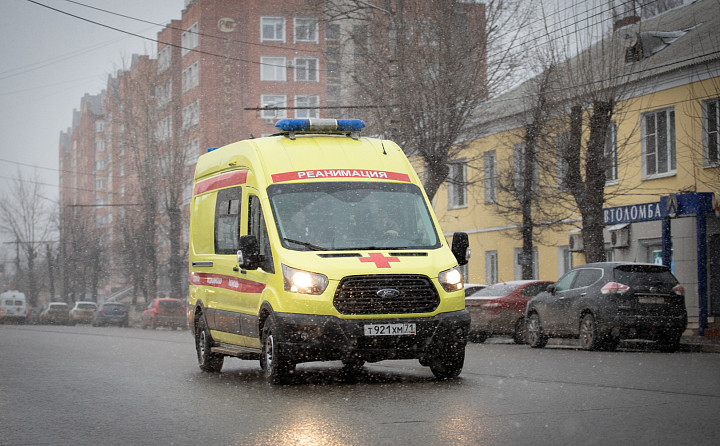Как работает скорая помощь в Тульской области: какие вызовы считаются экстренными и что не будут делать медики