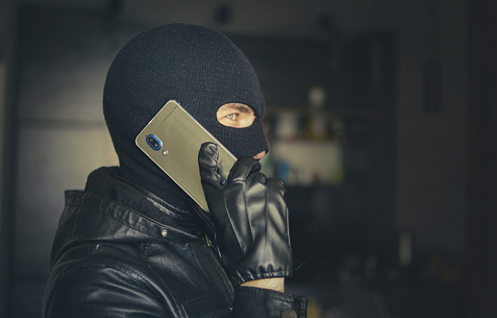 Мошенники маскируют номера под службу поддержки «Госуслуг»