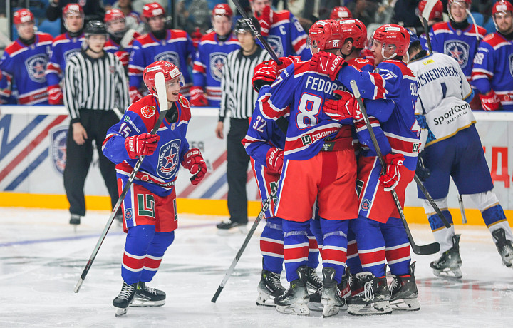 «Академия Михайлова» и «АКМ-Юниор» выиграли первые матчи на Кубке губернатора Тульской области по хоккею