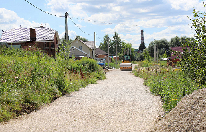 На щебенение тульских дорог выделено более 40 миллионов рублей