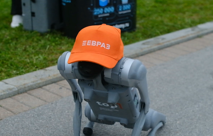 Компания ЕВРАЗ стала партнером молодежного пространства «Газон» в Туле