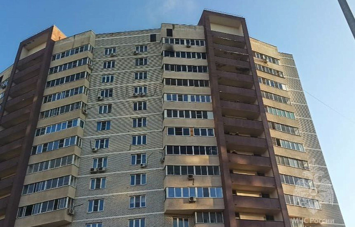 В одной из многоэтажек на улице Макаренко в Туле загорелся балкон