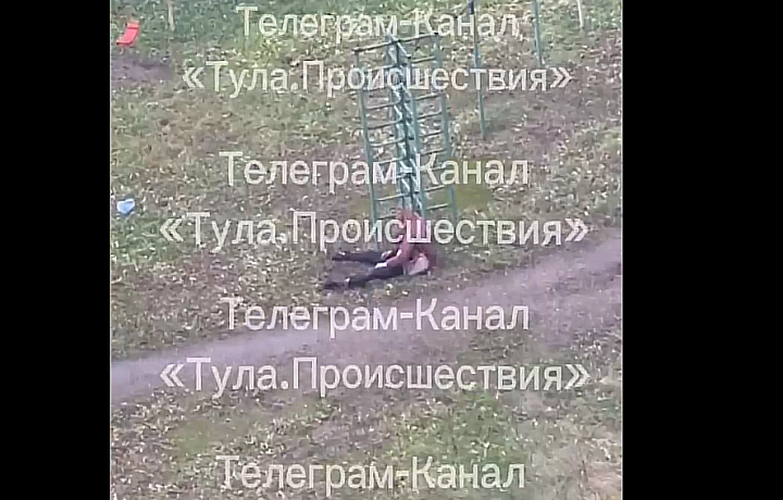 Во дворе жилого дома на улице Серебровской в Туле найден труп женщины