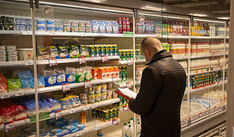 Роспотребнадзор сообщил, какие продукты изъял из магазинов Тулы из-за фальсификатов