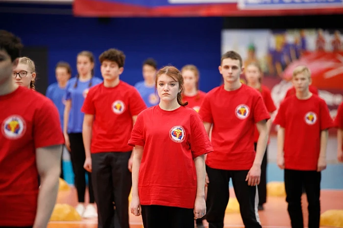 Туляки отработали навыки оказания первой помощи в рамках флешмоба «Дети спасают жизни»