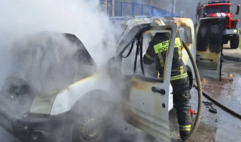 Сразу шест пожаров потушили спасатели в Туле и области 26 апреля