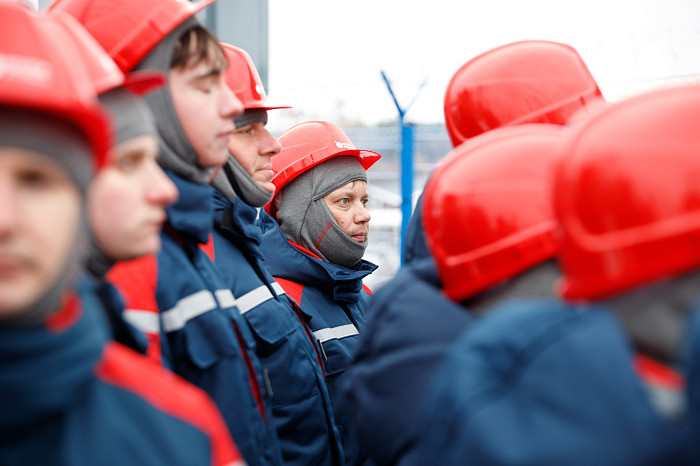 Дюмину и гендиректору «Россетей» Рюмину показали новый питающий центр в Туле