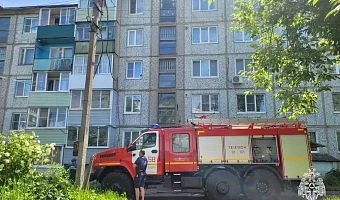 В Тульской области спасатели эвакуировали семь жильцов пятиэтажки из-за пожара