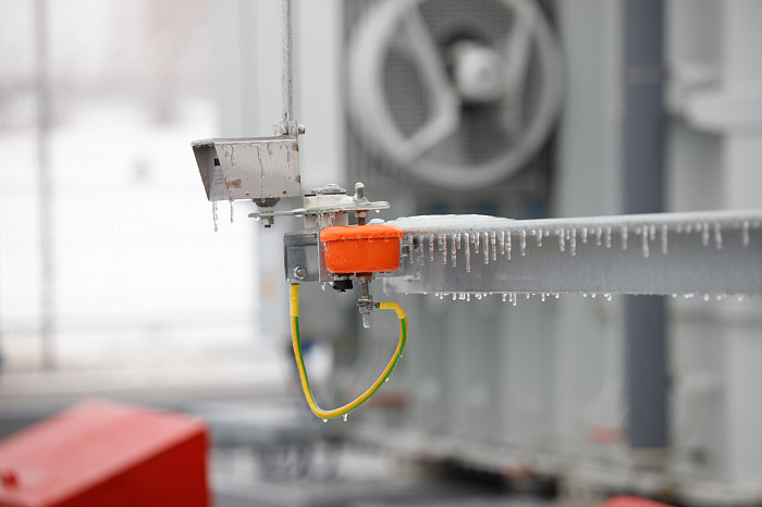 Дюмину и гендиректору «Россетей» Рюмину показали новый питающий центр в Туле