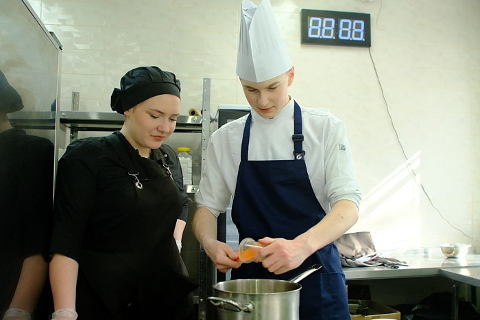 Профессия, которая кормит: где и как в Туле обучают кулинарному мастерству Профессия, которая кормит: где и как в Туле обучают кулинарному мастерству