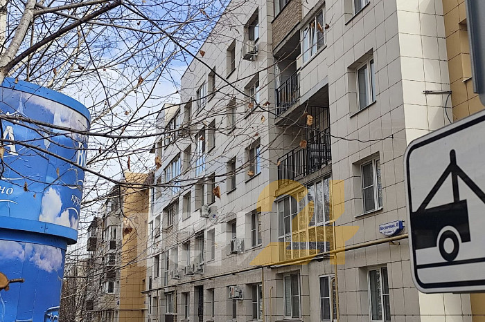 В Туле на улице Восточной под окнами дома №8 обнаружили тело человека