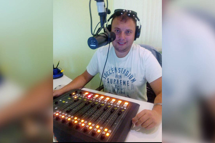 «Это образ жизни»: как туляк Степан Короленко из фаната стал победителем «Радиомании» «Это образ жизни»: как туляк Степан Короленко из фаната стал победителем «Радиомании»