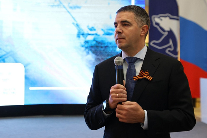 Алексей Эрк и депутаты Тульской городской Думы написали «Диктант Победы»