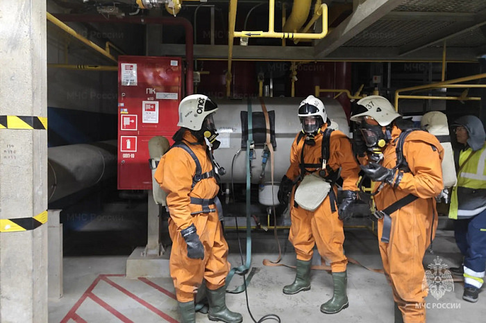 Спасатели ликвидировали «утечку» аммиака на тульском заводе