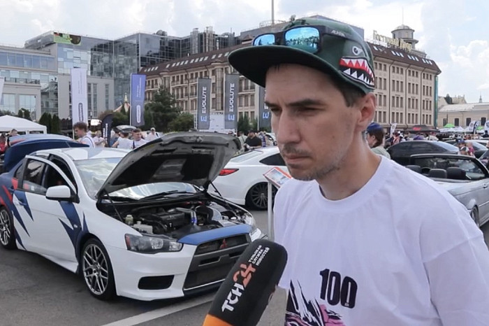 «Я на этой машине ребёнка из роддома забирал»: как прошла «Автострада» в Туле «Я на этой машине ребёнка из роддома забирал»: как прошла «Автострада» в Туле