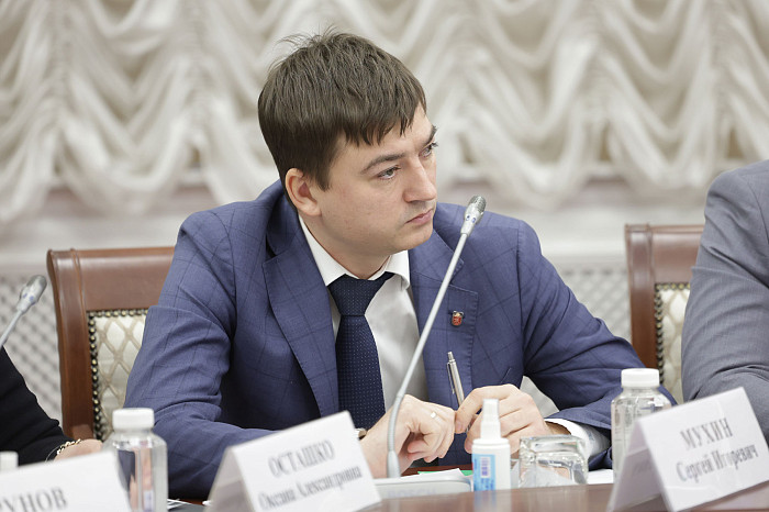 Дмитрий Миляев: Нам важно охватить все группы населения профилактическими медицинскими осмотрами и диспансеризацией Дмитрий Миляев: Нам важно охватить все группы населения профилактическими медицинскими осмотрами и диспансеризацией
