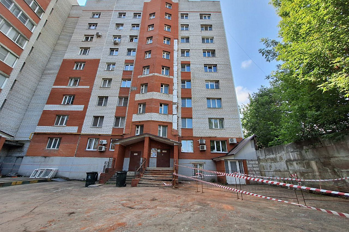 Жителям многоэтажки в Туле, где обрушился фасад, окажут всю необходимую помощь
