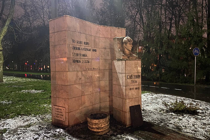 Прошлое рядом с нами: по следам Толстого, Салтыкова-Щедрина и Пастернака в неприметных тульских табличках