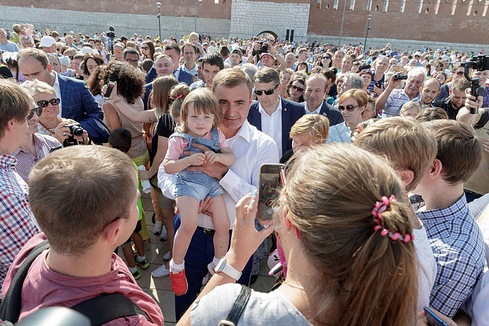 В Туле 8 лет назад была открыта Казанская набережная: как это было В Туле 8 лет назад была открыта Казанская набережная: как это было