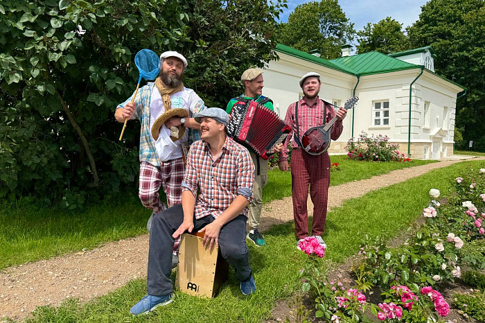 Смех и слезы, музыка и семейное счастье: чем удивил и запомнился фестиваль «Толстой» в этом году