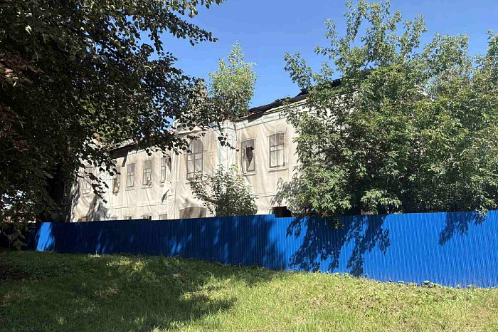 Жители Тулы пожаловались на заброшку на территории Щегловского монастыря Жители Тулы пожаловались на заброшку на территории Щегловского монастыря