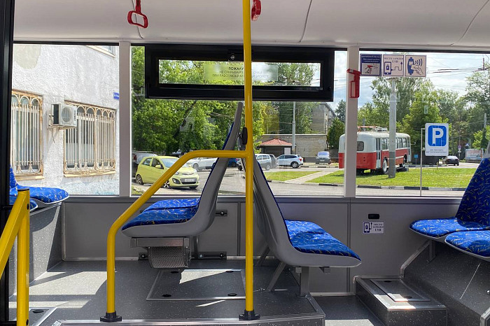 «Администрация города большое внимание уделяет развитию общественного транспорта»: Илья Беспалов осмотрел два новых троллейбуса, которые уже завтра выйдут на маршруты