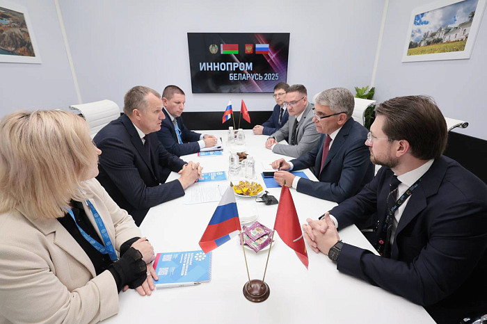 Дмитрий Миляев и Анатолий Исаченко подписали План мероприятий о сотрудничестве Тульской области и Белоруссии Дмитрий Миляев и Анатолий Исаченко подписали План мероприятий о сотрудничестве Тульской области и Белоруссии
