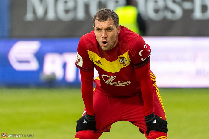 Дзюба стал лучшим бомбардиром в истории российского футбола: как он забивал за «Арсенал»