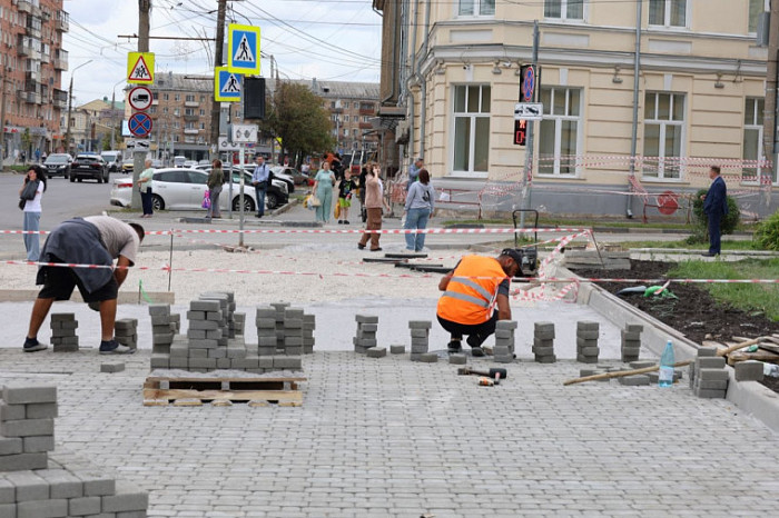 Диагональные переходы и усиленная подушка: что еще сделают на Красноармейском проспекте Тулы до конца сентября