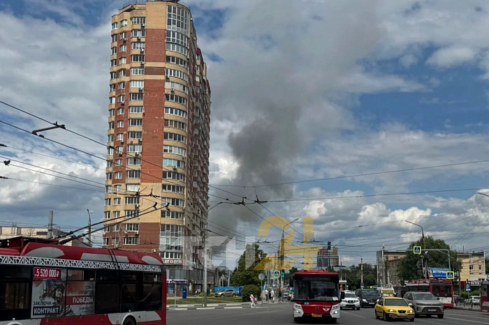 Очевидцы сообщили о сильном задымлении на проспекте Ленина в Туле