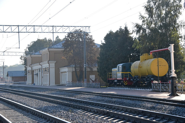 Губернатор Тульской области поздравил железнодорожников с профессиональным праздником