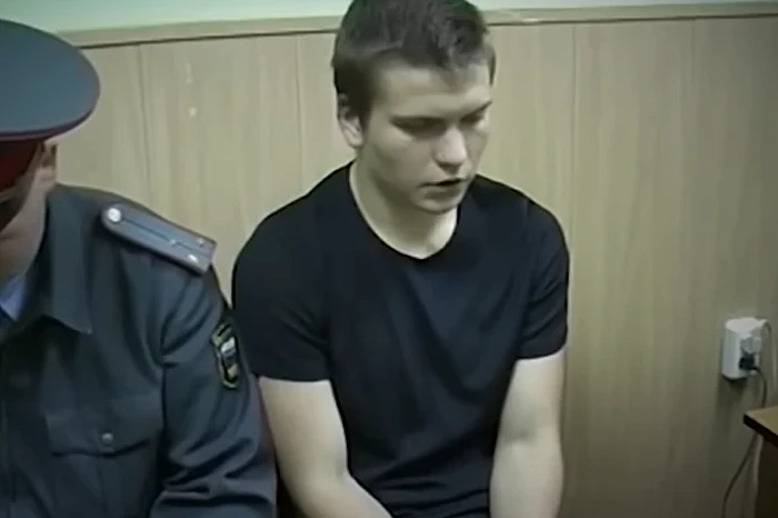 Дело Ивана Иванченко: ровно 15 лет назад на улице Кутузова нашли тела пяти человек, забитых молотком Дело Ивана Иванченко: ровно 15 лет назад на улице Кутузова нашли тела пяти человек, забитых молотком