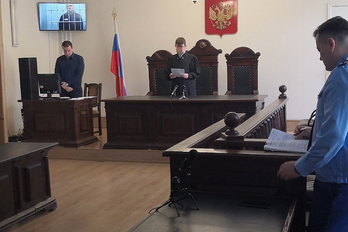 Страшная дата в истории Тулы: 1 августа 2011 года в квартире на улице Кутузова нашли тела пяти человек, забитых молотком Страшная дата в истории Тулы: 1 августа 2011 года в квартире на улице Кутузова нашли тела пяти человек, забитых молотком