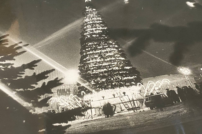 Легендарные мандарины, стихи о Сталине и первые уличные елки: как туляки праздновали Новый год во времена СССР
