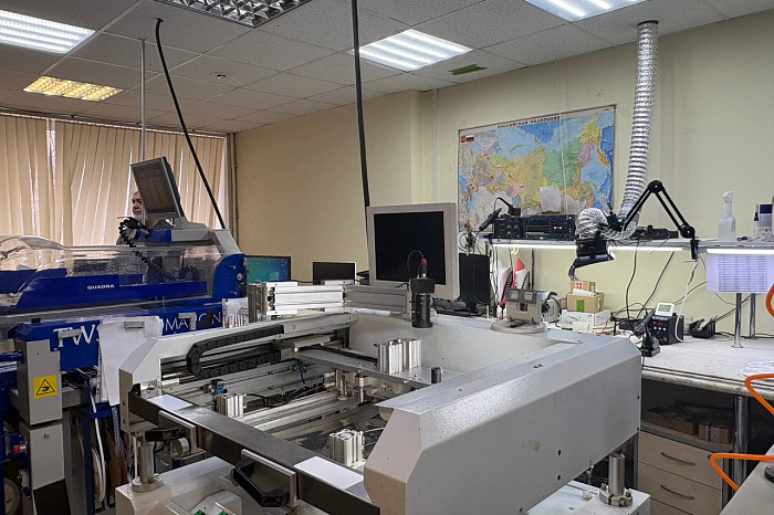 На предприятии в Туле создали уникальную плату для управления БПЛА