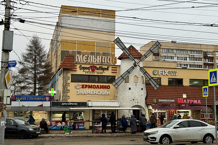 «Чесночина, малиновое варенье за 1 000 рублей и капустка, чтобы опохмелиться»: что и почём продают на тульских развалах перед Новым годом «Чесночина, малиновое варенье за 1 000 рублей и капустка, чтобы опохмелиться»: что и почём продают на тульских развалах перед Новым годом