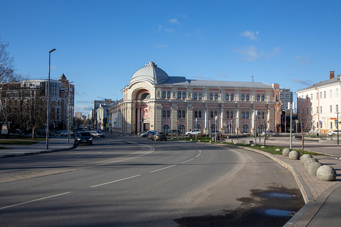 «Родина», «Искра», «Центральный»: какие кинотеатры были в Туле раньше и что с ними стало сегодня «Родина», «Искра», «Центральный»: какие кинотеатры были в Туле раньше и что с ними стало сегодня