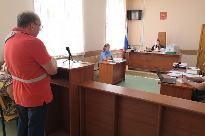 С тульского предприятия незаметно «увели» 500 миллионов наличкой: посадили бывшего бухгалтера и ее зама, но судьба денег неизвестна С тульского предприятия незаметно «увели» 500 миллионов наличкой: посадили бывшего бухгалтера и ее зама, но судьба денег неизвестна