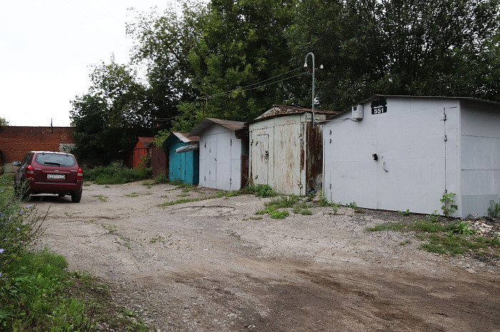 «С каждым годом подтопления принимают все более устрашающий характер»: в Туле частные дома на улице Томпа ушли под воду