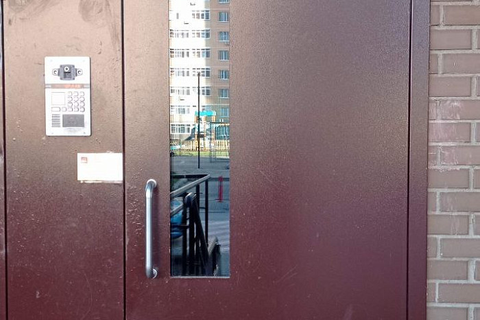 «Кто-нибудь, да и откроет вам»: тулячка пожаловалась, что ей не дали сделать дубликат ключа от убежища